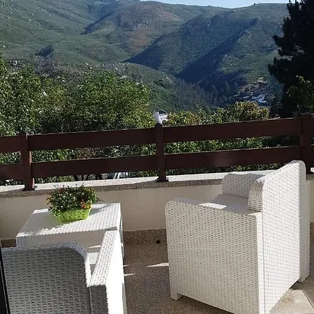 Casa Na Serra 2, בית נופש סאבוגיירו